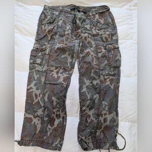 Normakamali Camo Green Cargo Pants Women's Size 18